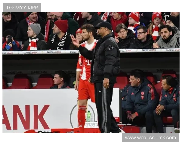 云达不莱梅威悉球场0-3拜仁慕尼黑，凯恩双响格雷茨卡建功主场完败保级压力